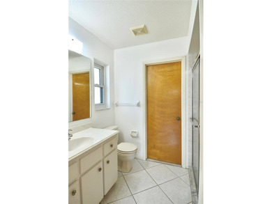 Virtually Staged. Desirable South Venice Home! This thoughtful 3 - photo 23