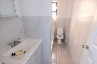 Prime investment opportunity in a highly desirable Brooklyn - photo 27