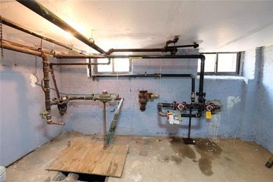 Prime investment opportunity in a highly desirable Brooklyn - photo 31