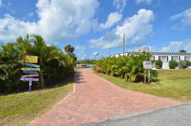 Virtually Staged. Desirable South Venice Home! This thoughtful 3 - photo 39