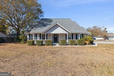 Lake Home For Sale in Kingsland, Georgia