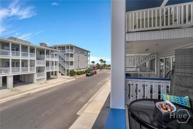 ACTIVE AND DESIRED Short term vacation rental!! Stunning Ocean