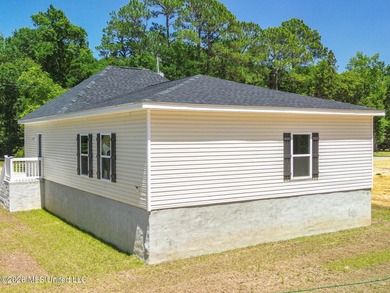You'll feel right at home in this beautiful new construction - photo 3
