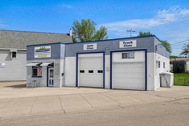 Rare opportunity to own a commercial property with great - photo 2