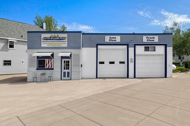 Rare opportunity to own a commercial property with great - photo 3