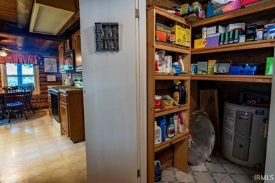 Lake properties like this are hard to find This sturdy log home - photo 14