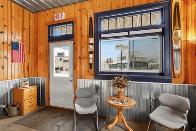 Rare opportunity to own a commercial property with great - photo 4