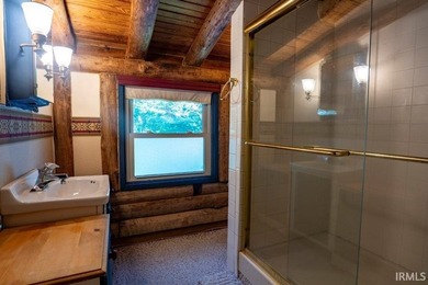 Lake properties like this are hard to find This sturdy log home - photo 21