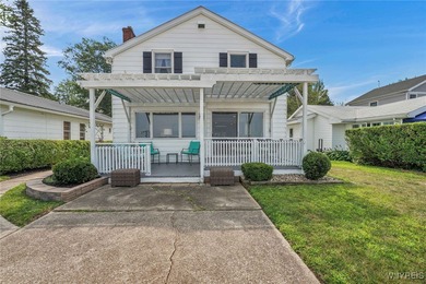 Lake Erie Home For Sale in Silver Creek New York