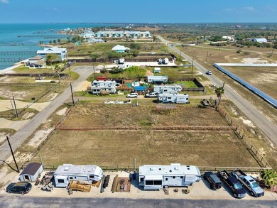 This beautiful 0.25-acre lot offers stunning views of Copano Bay - photo 3