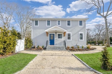 Stunning Newly Renovated Home in Hampton Bays! Welcome to this - photo 1