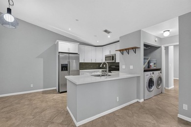 Beautifully updated and move-in ready, this charming villa is - photo 5