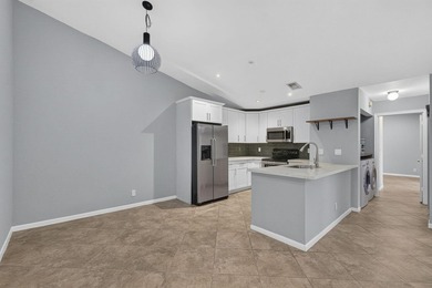 Beautifully updated and move-in ready, this charming villa is - photo 6