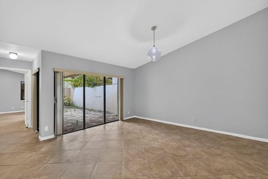 Beautifully updated and move-in ready, this charming villa is - photo 10