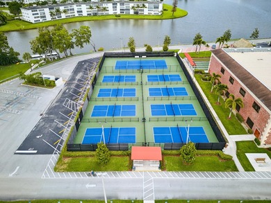 The Best Value inBoca Raton! Low-priced condo in the community! - photo 1
