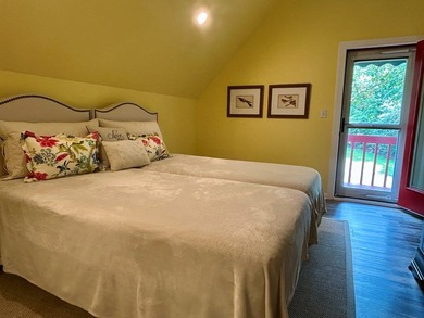 Move In Ready Lakefront Retreat w income potential. - photo 12