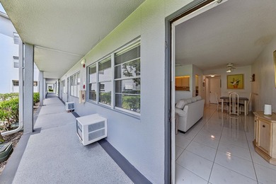 The Best Value inBoca Raton! Low-priced condo in the community! - photo 2
