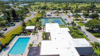 This beautifully furnished 2/2 condo is turnkey ready for - photo 36