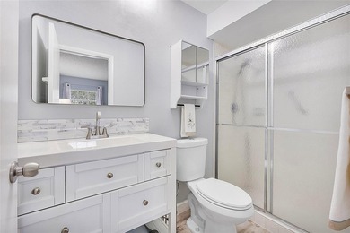 Welcome to your dream home! Fully remodeled 2/2 villa, in the - photo 11