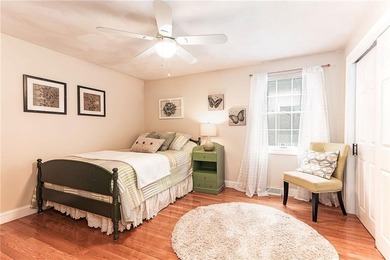 Are you looking for a new home with nothing to do but move in? - photo 19