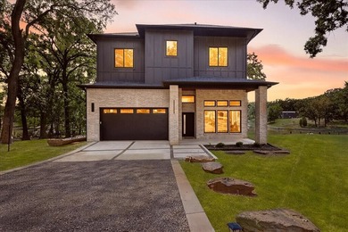 Motivated sellers are ready to make a deal on this exceptional - photo 26