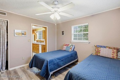 Price reduced due to separating the additional commercial lot - photo 34
