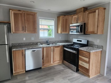 Connecticut River - Windsor County Home Active Under Contract in Hartford Vermont