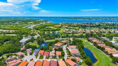 Welcome to this exceptional waterfront single-story residence - photo 7