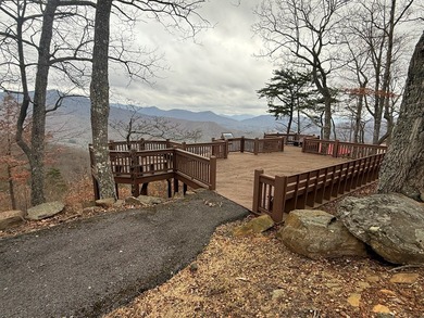 Follow your dreams to this exceptional mountain-view homesite in