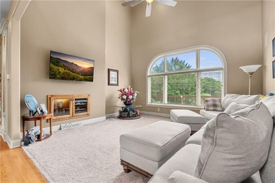Welcome to your own private retreat nestled on 5.67 breathtaking - photo 12