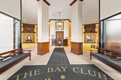 BACK TO MARKET!!! SHOW & SELL! Welcome to 2 Bay Club Drive, Apt - photo 2