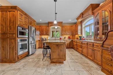 Welcome to your own private retreat nestled on 5.67 breathtaking - photo 14