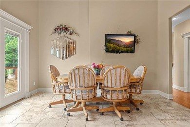 Welcome to your own private retreat nestled on 5.67 breathtaking - photo 20