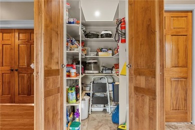 Welcome to your own private retreat nestled on 5.67 breathtaking - photo 21