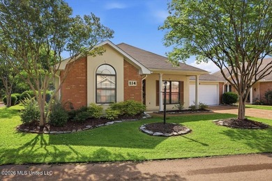 Welcome home to this well-maintained 2-bedroom, 2-bath home - photo 2