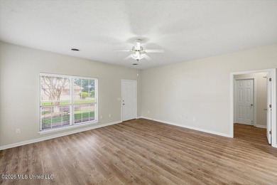 Welcome home to this well-maintained 2-bedroom, 2-bath home - photo 6