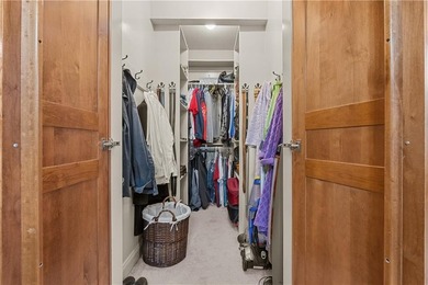 Welcome to your own private retreat nestled on 5.67 breathtaking - photo 37