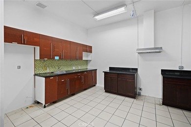 Positioned along one of Santa Ana's most traveled corridors - photo 38