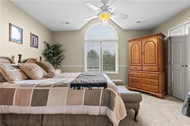 Welcome to your own private retreat nestled on 5.67 breathtaking - photo 41