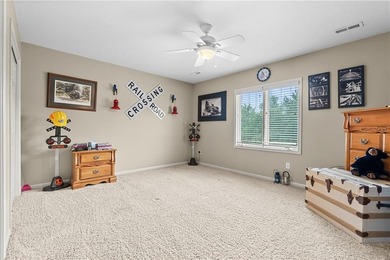 Welcome to your own private retreat nestled on 5.67 breathtaking - photo 45
