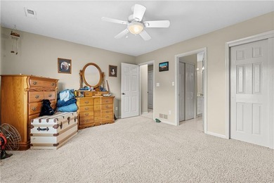 Welcome to your own private retreat nestled on 5.67 breathtaking - photo 46