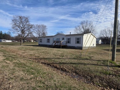 Lake Home For Sale in Uniontown, Kentucky