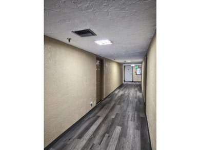 Welcome to this well-appointed 2-bedroom, 2-bathroom condominium - photo 4