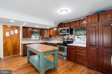 A unique opportunity to own a home that offers the kind of - photo 3