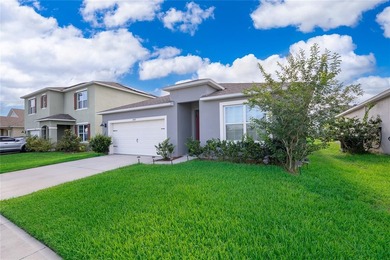 Beautiful 4-bedroom, 2-bath home in the desirable Harmony West - photo 3