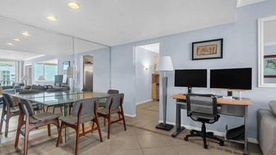 Lower waterfront penthouse with incredible Palm Beach ocean and - photo 20