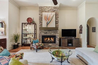 Welcome to Winthrop Point in sought-after Woodlands Edge! This - photo 11