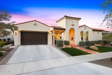 BEAUTIFUL MOUNTAIN VIEWS from pristine backyard w/view fence to - photo 1