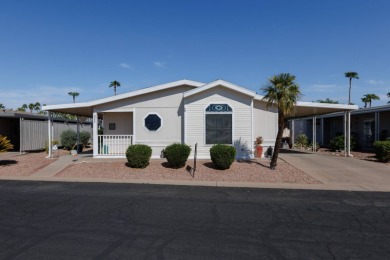 (private lake, pond, creek) Home For Sale in Apache Junction Arizona