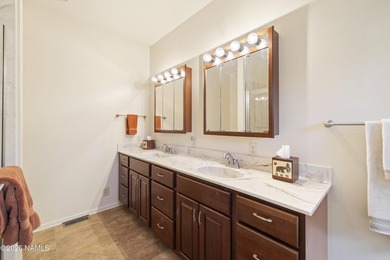 Beautifully crafted mountain home on over half an acre with - photo 23
